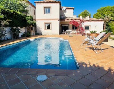 Villa Ametlla